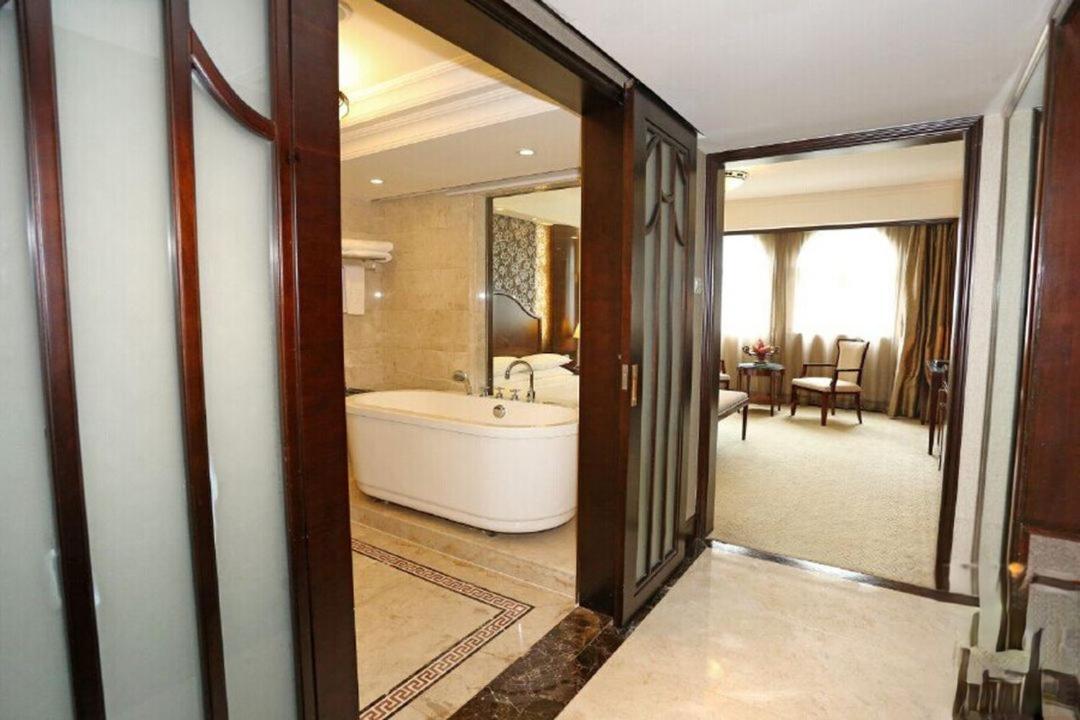 Grand Palace Hotel - Grand Hotel Management Group Guangzhou Exteriör bild